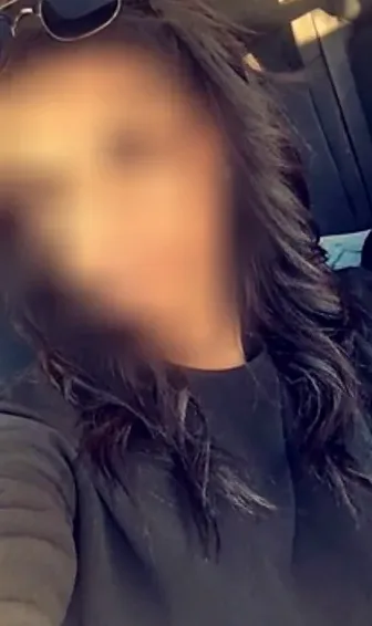Esra, 20