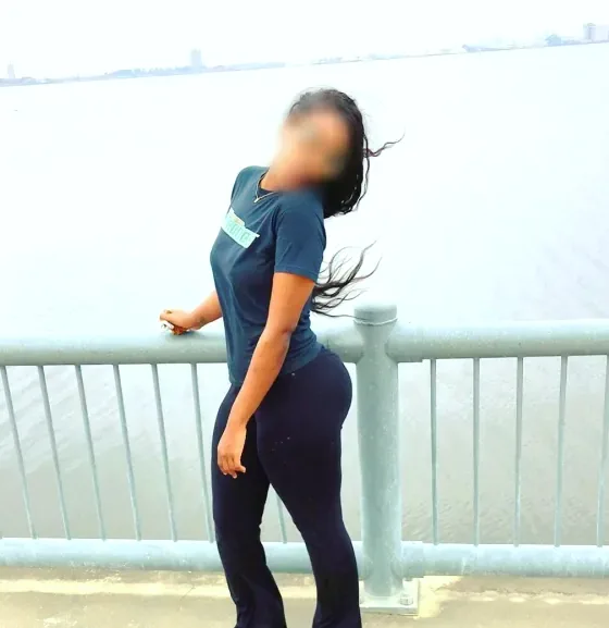 Kira, 35