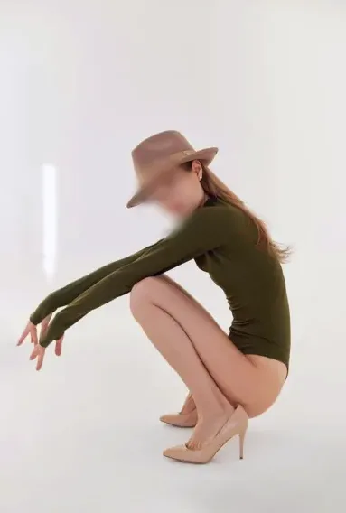 Lena, 30