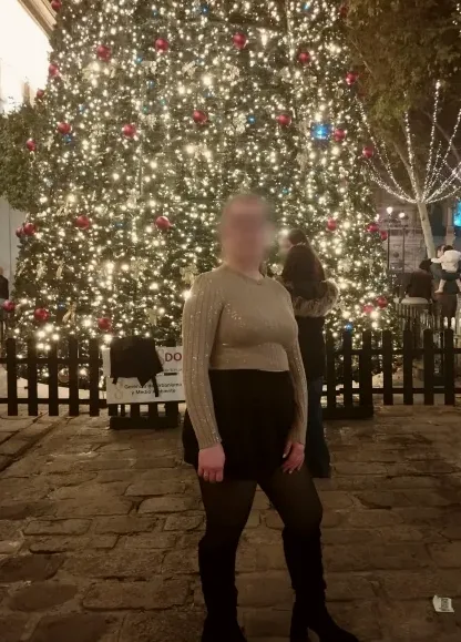 Miriam, 23