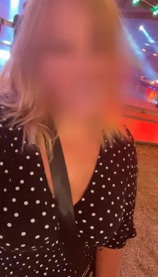 Nadja, 28